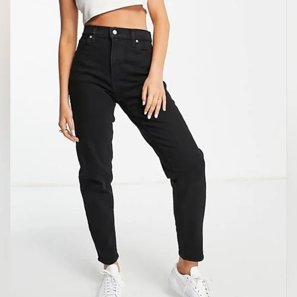 Levi's High Waisted Mom Jeans Flash Black Sz 28 Nwt - Picture 4 of 12